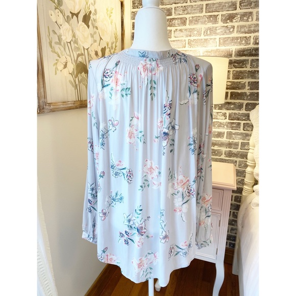 Torrid Floral Blouse - Picture 9 of 10